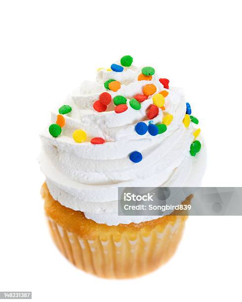 Das Tüpfelchen Auf Dem I Stockfoto und mehr Bilder von Cupcake - Cupcake, Streusel, Weißer Hintergrund