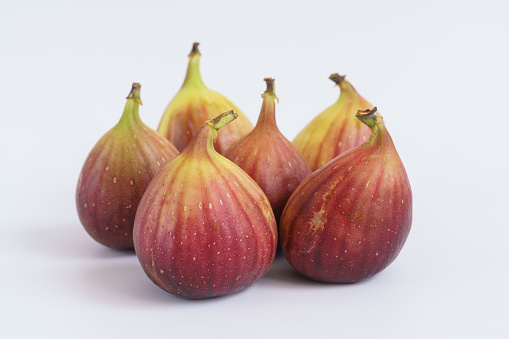 fresh organic figs