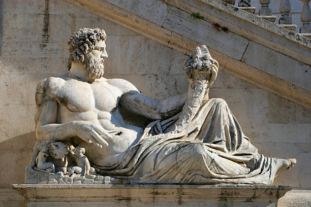 istock Rome - statues in Piazza del Campidoglio 148233256