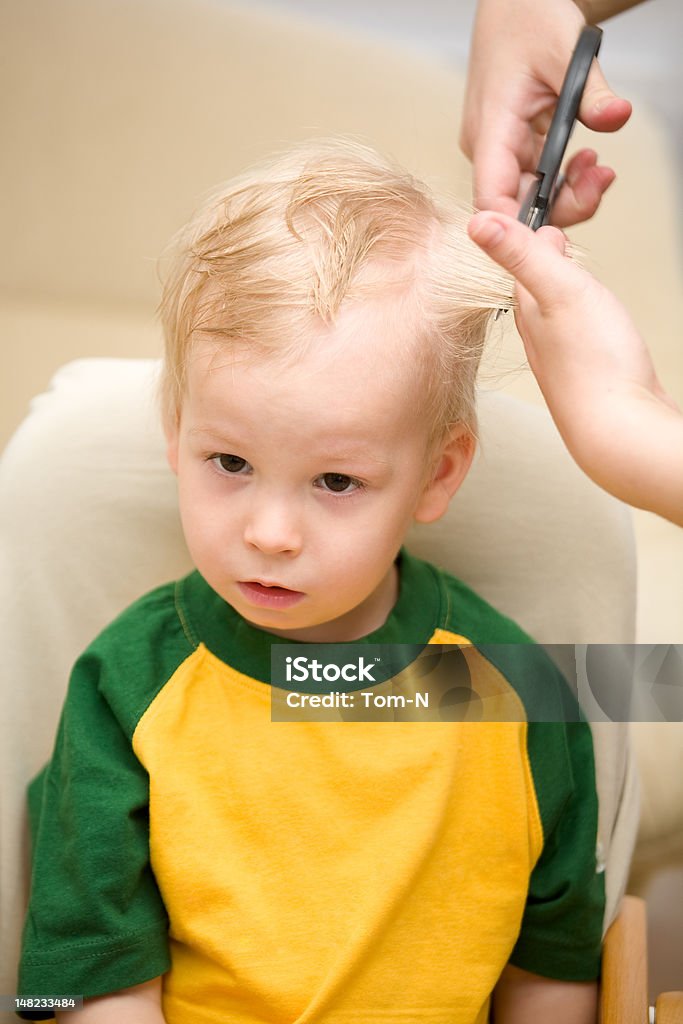 Hair Cut Boy Grief Stock Photo - Download Image Now - 2-3 Years, Barber,  Blond Hair - iStock