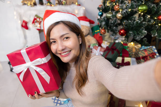 istock Asian Woman Take Selfie Photo with Red Present Box 1482337143