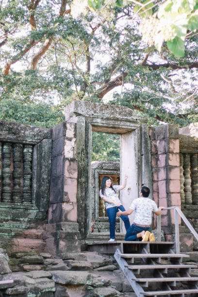 istock cute couple in Thailand temple 1482339723