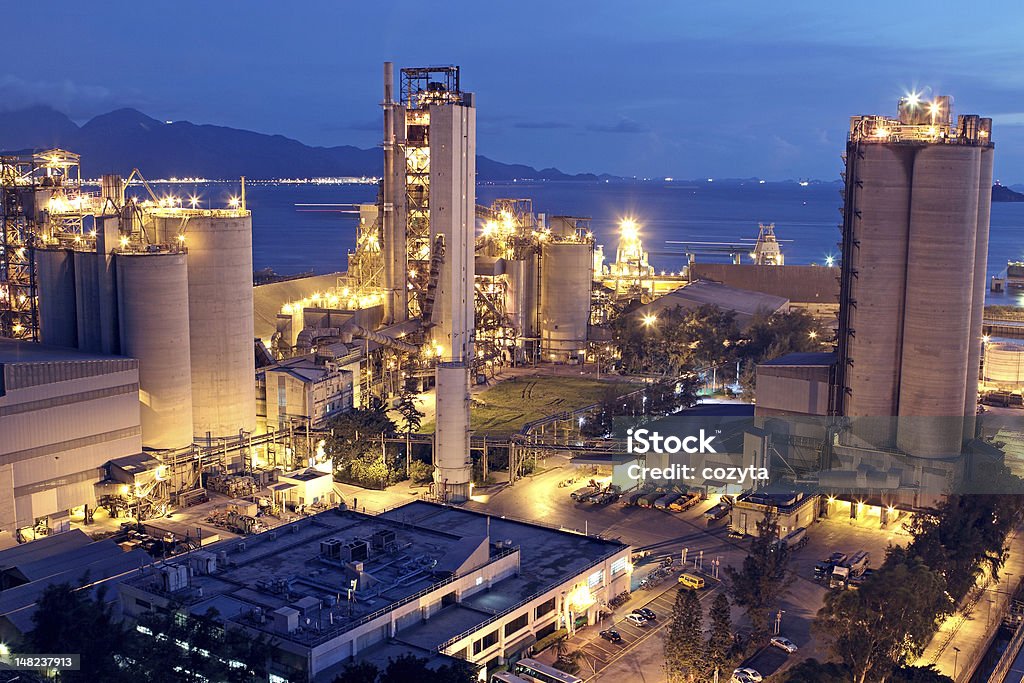 Zement Plant - Lizenzfrei Zementfabrik Stock-Foto