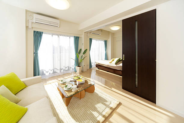 istock Japanese living room 148240089