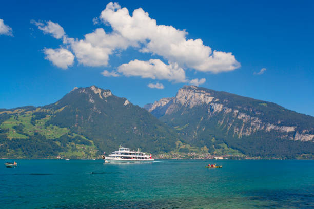 istock Lake Thun, Swiss Alps, Switzerland 1482401555