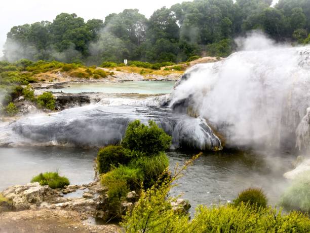 istock Landscape of Geothermal Geyser 1482439062