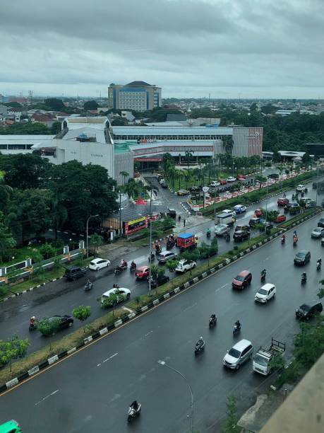 istock The City After Rain 1482452936