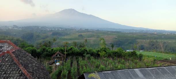 istock Morning View From Arjuna Mountain 1482465239