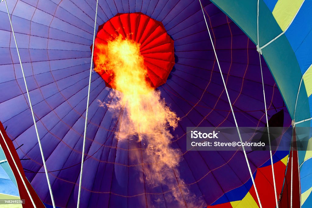 Balão ser Despedido - Royalty-free Balão de ar quente Foto de stock