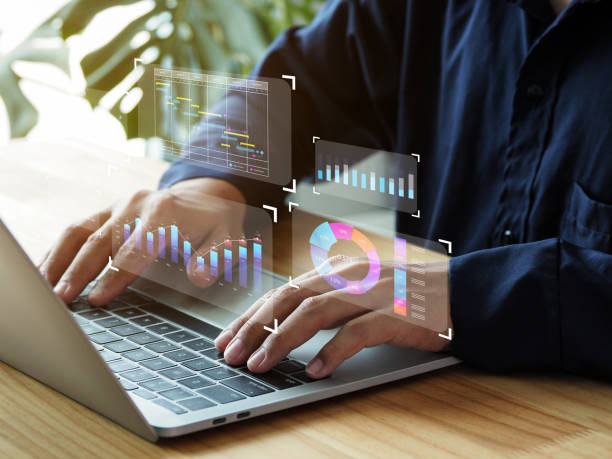 istock business graph analysis Using the Economic KPI Insights report 1482497489