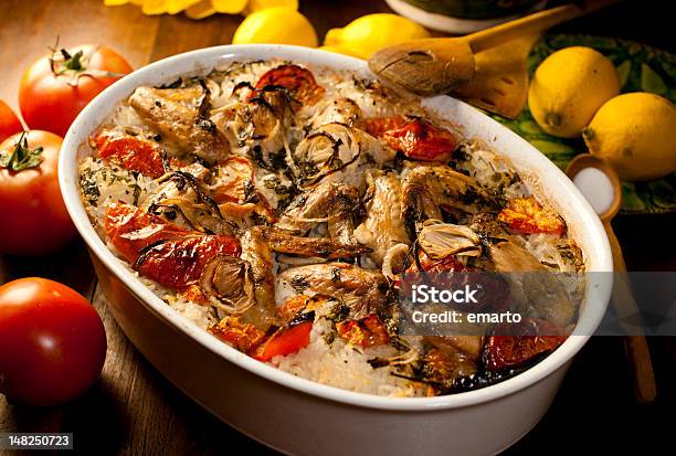 Frango Paella - Fotografias de stock e mais imagens de Fotografia de Estúdio - Fotografia de Estúdio, Paella, Amarelo