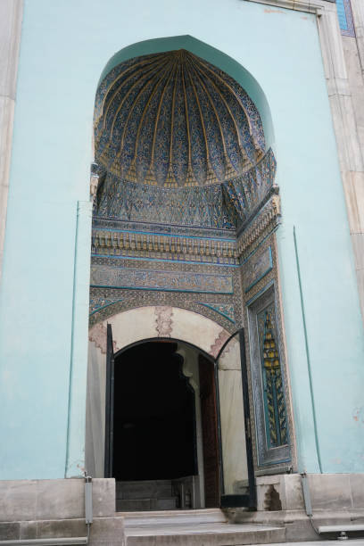 istock Yesil Tomb in Bursa, Turkiye 1482543127