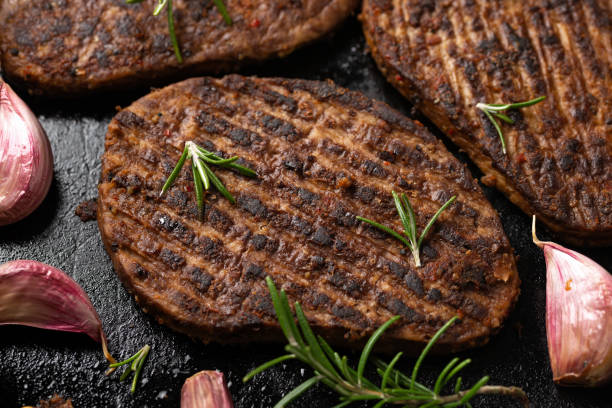 istock Pepper Vegetarian steaks on iron cast pan 1482566084