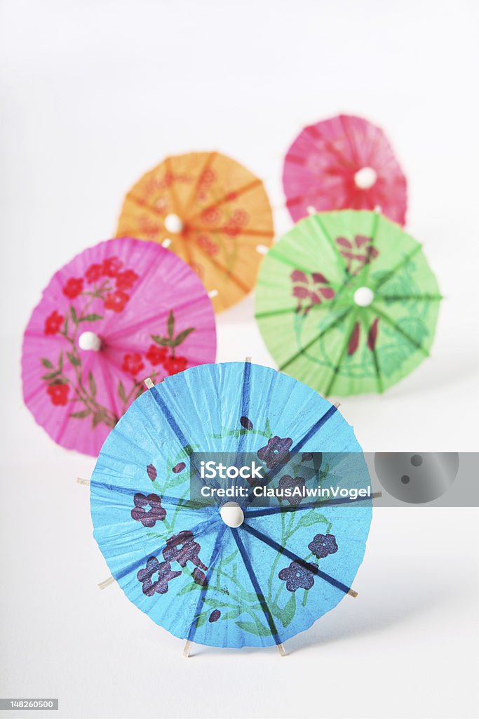 cocktail parasols multicolores - Photo de Ombrelle de cocktail libre de droits