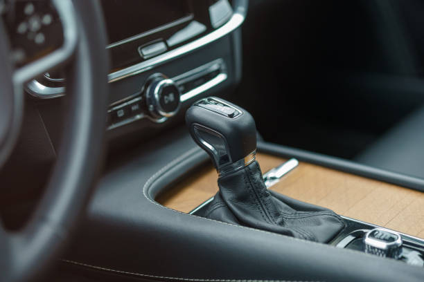 istock Shifter in the car 1482637585