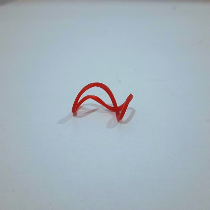 red rubber band