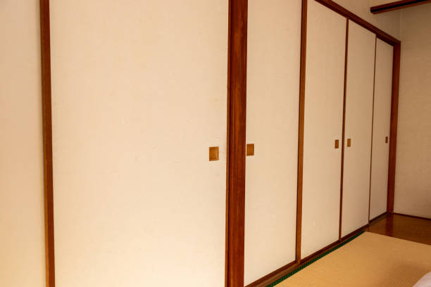 istock Fusuma in a Japanese-style room seen from an angle 1482746432
