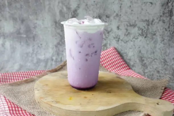 Photo of Delicious Taro Milk Tea with Purple Color