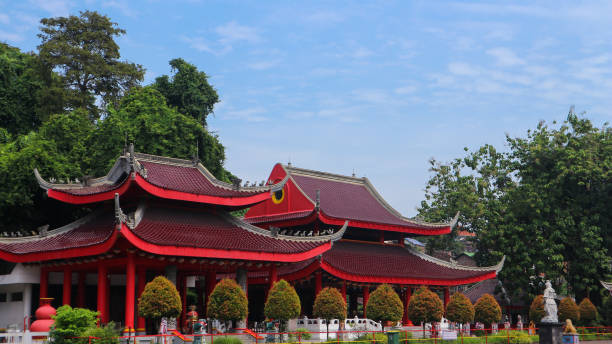 istock Sam Poo Kong temple in Semarang on central Java in Indonesia. Klenteng Sam Poo Kong, top tourist destination in Semarang Indonesia 1482822213