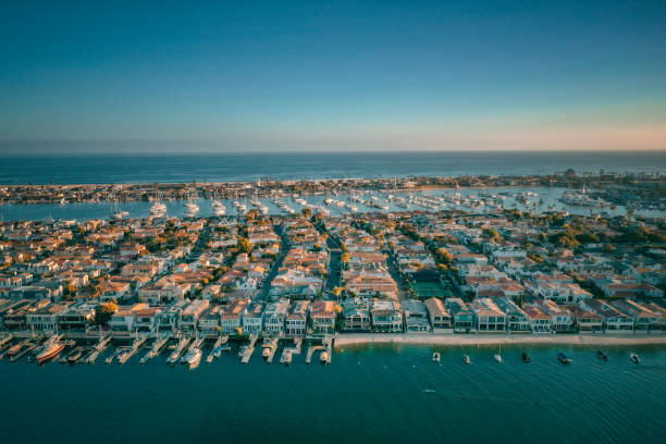 istock Overview of a beach community 1482836908