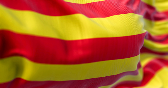 Detalle de la bandera de Cataluña ondeando al viento photo