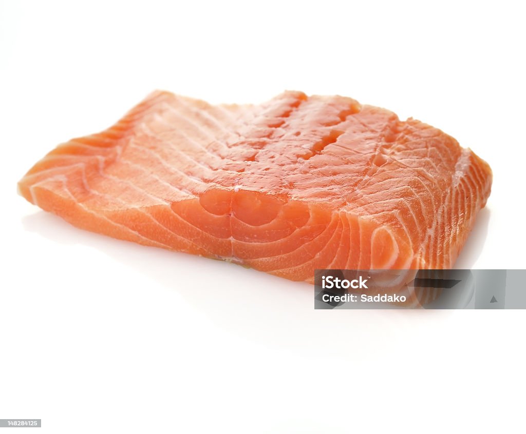 Filet de saumon cru - Photo de Saumon - Produit de la mer libre de droits