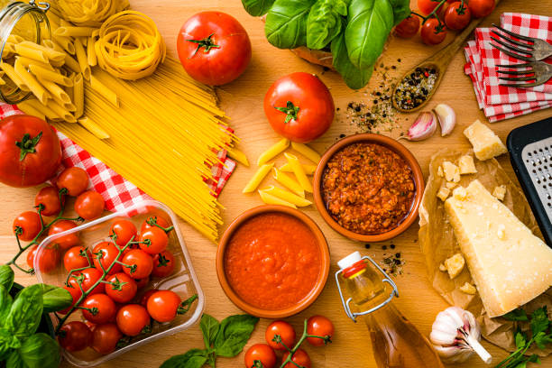 Spaghetti with tomato sauce