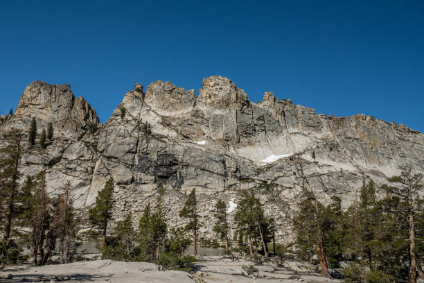 istock Alta Peak Towers Over the Pear Lake area 1482859184