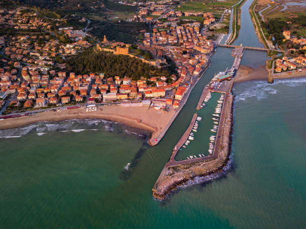 istock Castiglione della Pescaia Tuscan town from drone 1482877868