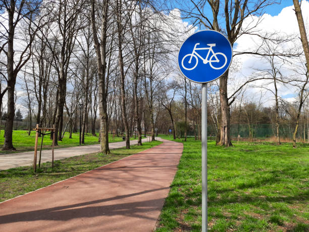 istock Bicycle lane sign indicating bike route. 1482898592