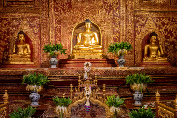 Cтоковое фото Статуя Пхра Будды Сихинга в Вихарн Лай Кхам в Ват Пхра Сингх, Чиангмай, Таиланд