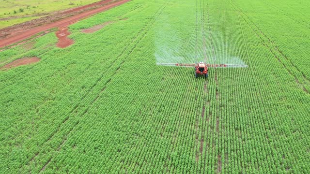 pesticide aplication on crop