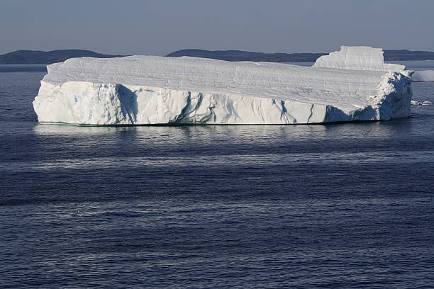 istock Iceberg Slab in Goose Cove 148291337