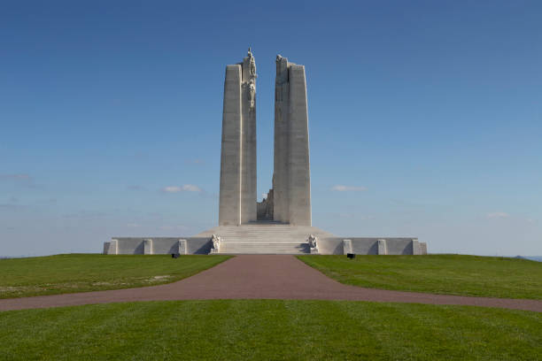 memorial nacional canadiense de vimy, francia - lens fotografías e imágenes de stock