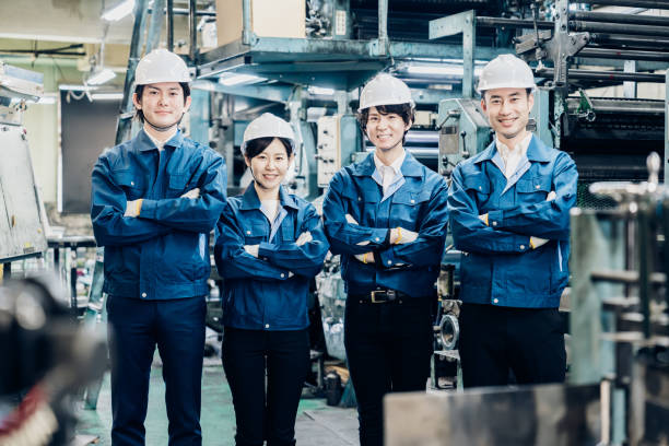 istock Group photo of factory workers 1483044006