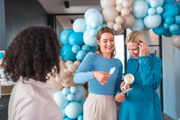 istock Celebrating Together: A Joyful Baby Shower with Friends 1483051847
