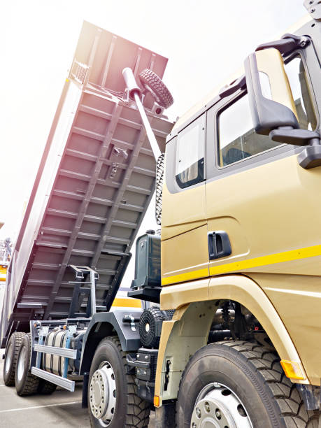 istock Dump truck with hydraulic lift 1483071546