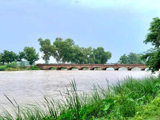 istock Old British made bridge at canal 1483081381