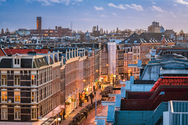 istock Amsterdam, Netherlands in De Pijp at Twilight 1483087938