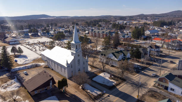 istock small village of Saint-Michel-des-Saints in Quebec 1483119081