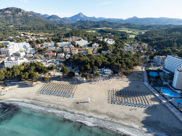 istock Paguera Gran Tora beach in Calvia 1483122063