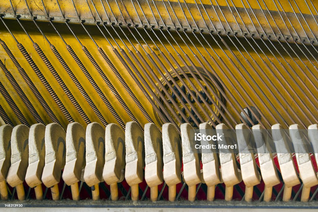 Mecánica de piano de cola - Foto de stock de Acorde libre de derechos