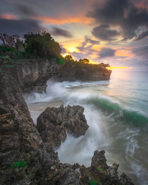 istock Uluwatu Sunset Bali 1483193613
