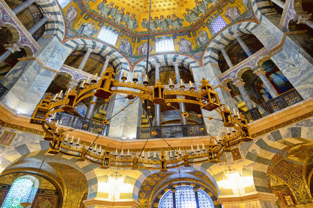 istock Barbarossa Chandelier in Aachen Cathedral 1483220487