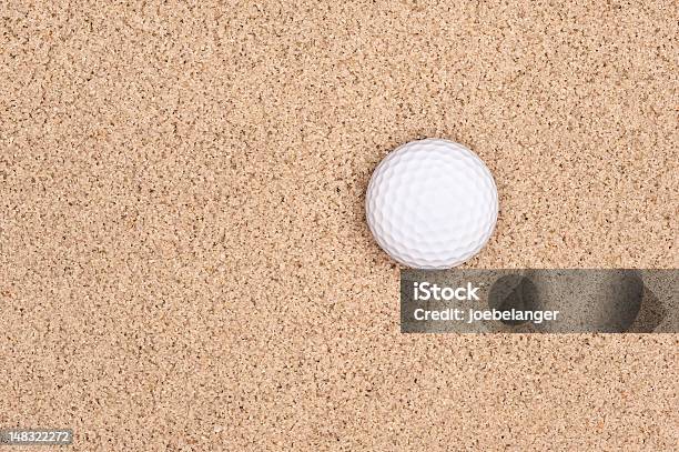 Piłka Do Golfa W Piasek - zdjęcia stockowe i więcej obrazów Bez ludzi - Bez ludzi, Bunkier, Czynność