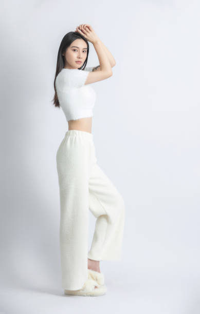 istock Beautiful female model posing in fashion studio 1483235367