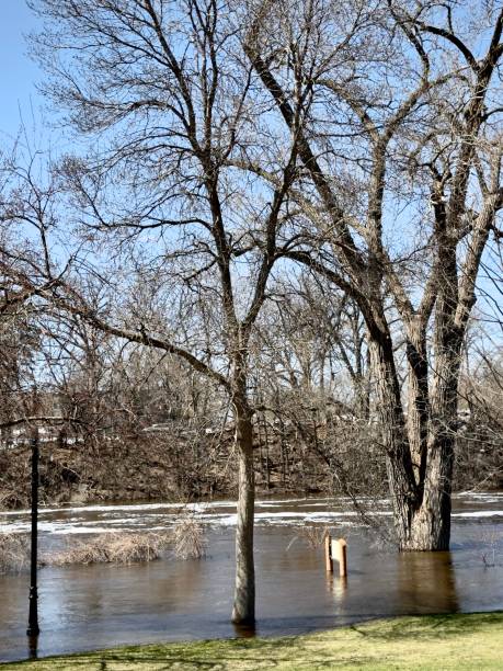 istock Spring Flooding April 18, 2023 1483268378