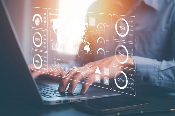 istock Working on laptops with Planning analysis and Project management online, Business people working laptops with the Project manager, software development or project management, boards on screen. Process 1483359109