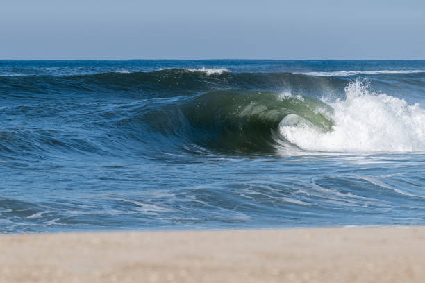 istock Atlantic waves in Portugal 1483391618
