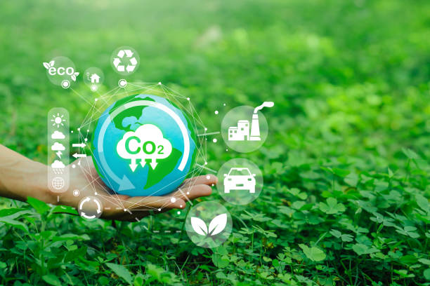 istock Reduce CO2 emission concept in the hand with icons, global warming for environmental.Net zero and carbon neutral concept. 1483424039